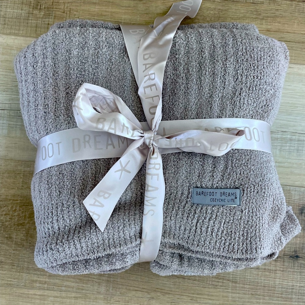Barefoot Dreams Blanket